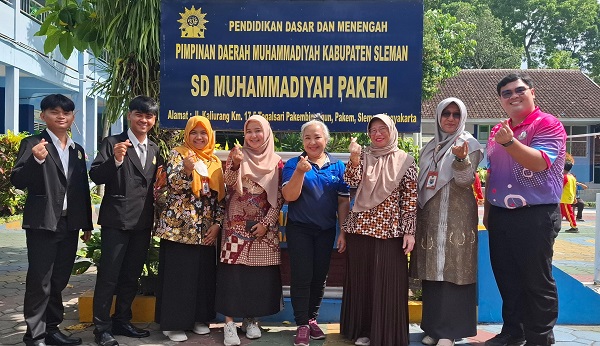 Mahasiswa Thailand Magang di SD Muhammadiyah Pakem dalam program SEA-Teacher SEAMEO